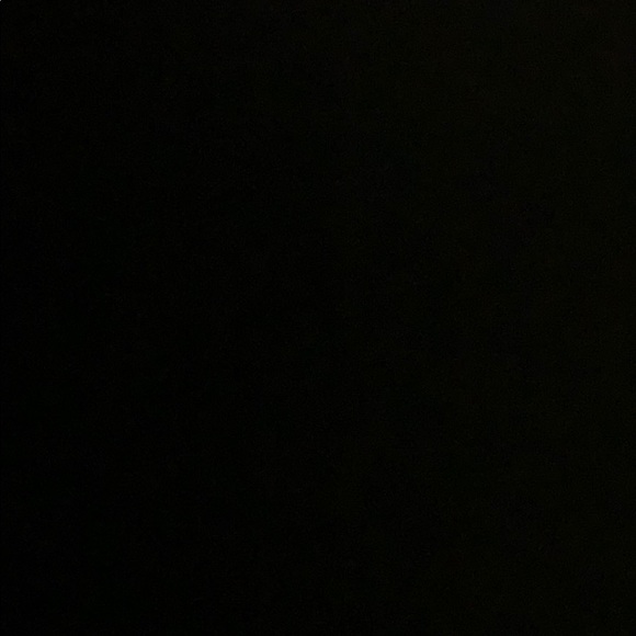 Meet your Posher, Lazaro - Picture 1 of 1